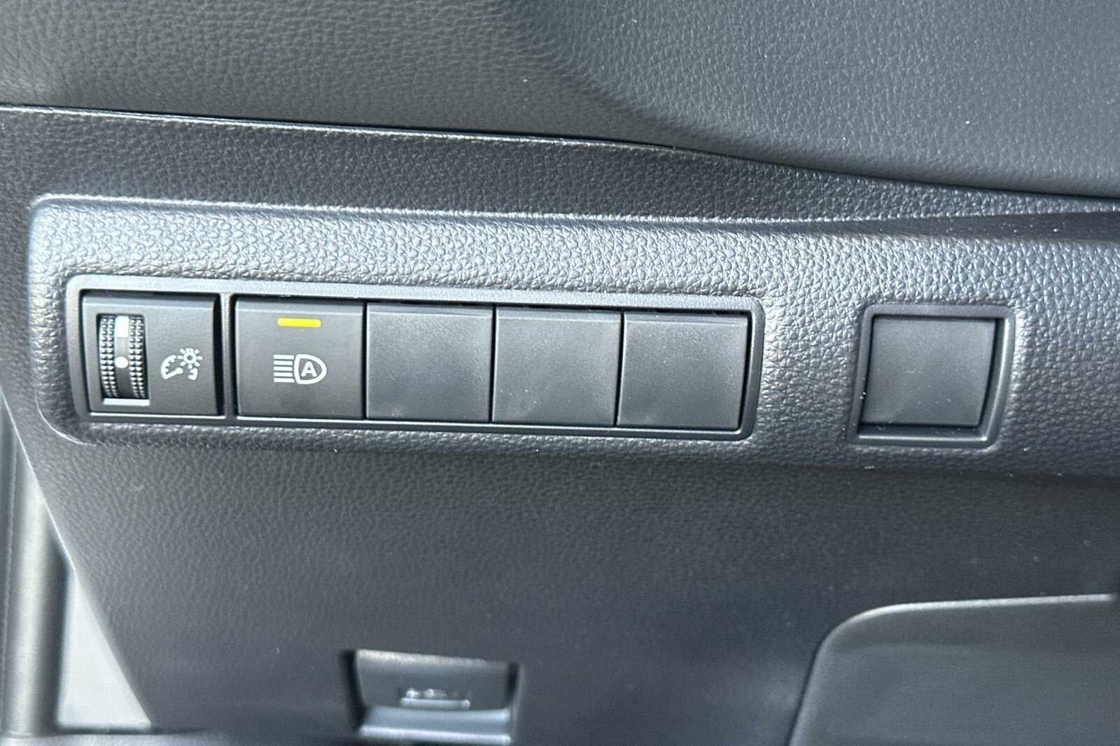 2027 Toyota Corolla SE
