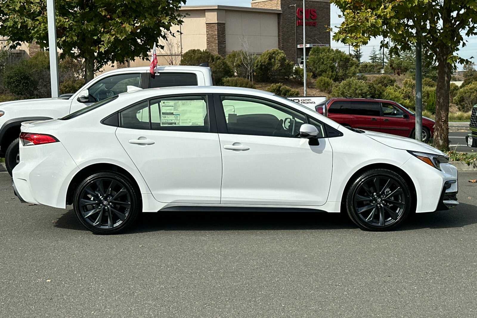 2027 Toyota Corolla SE