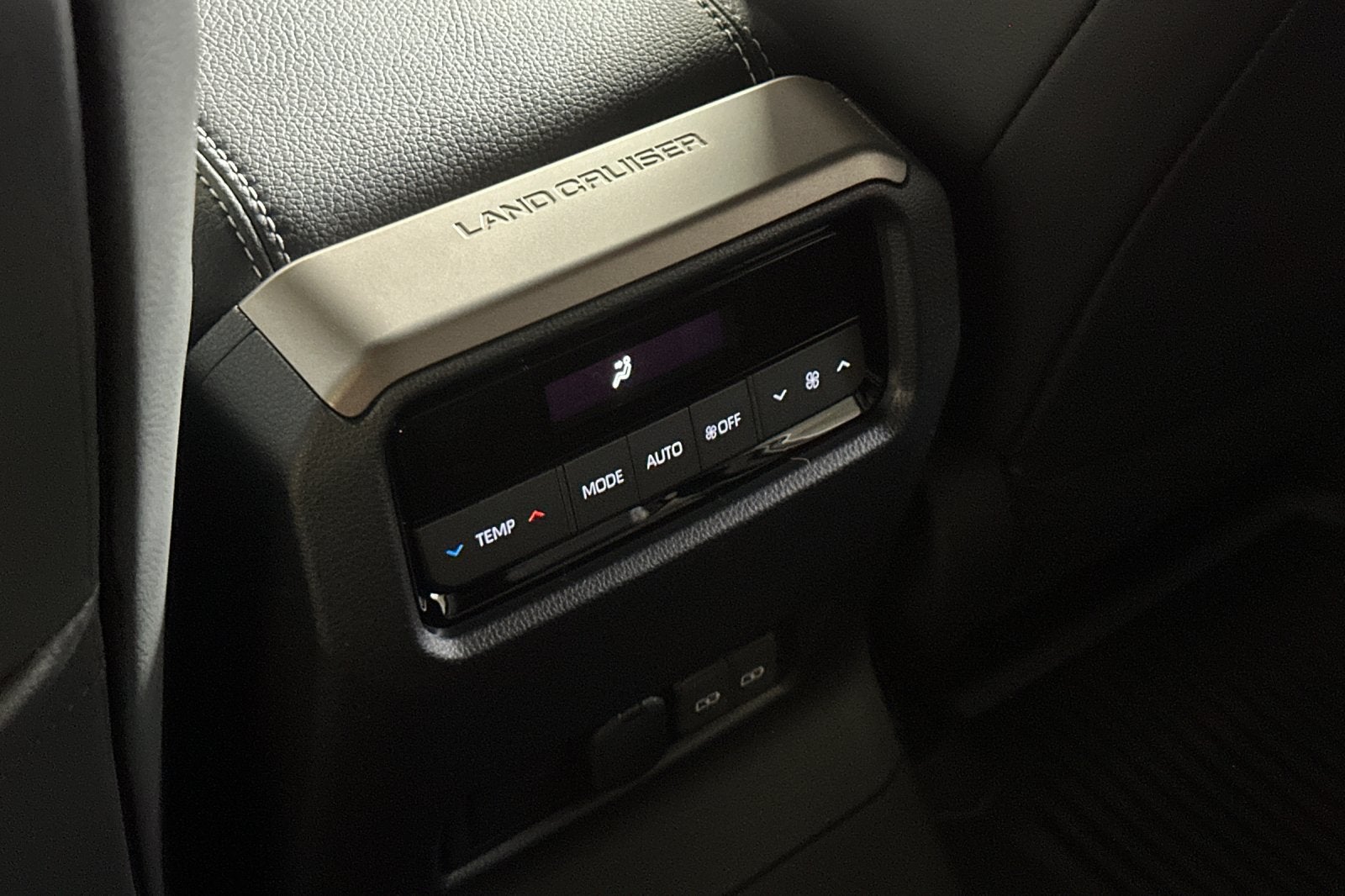2027 Toyota Land Cruiser Base