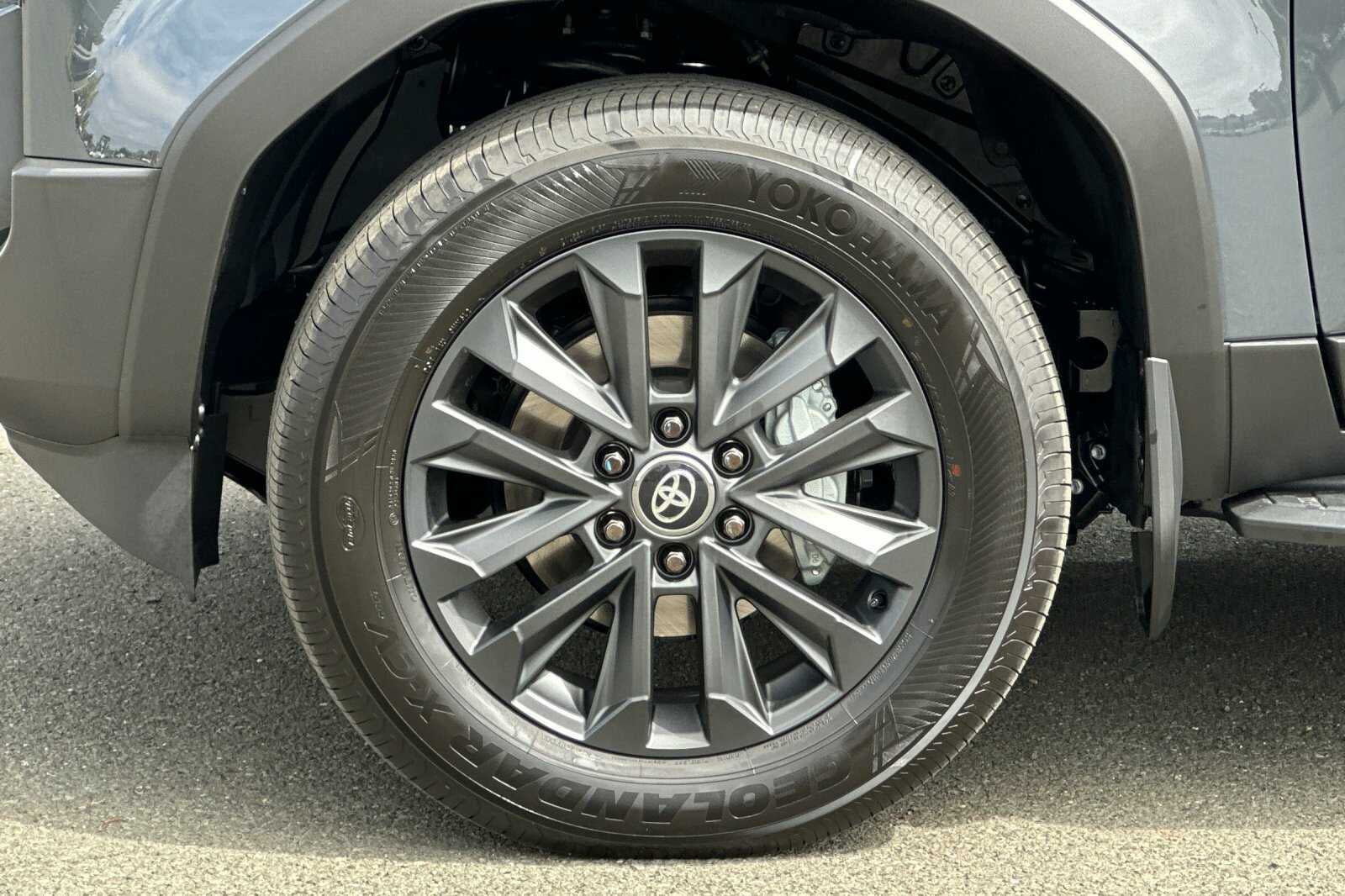 2027 Toyota Land Cruiser Base