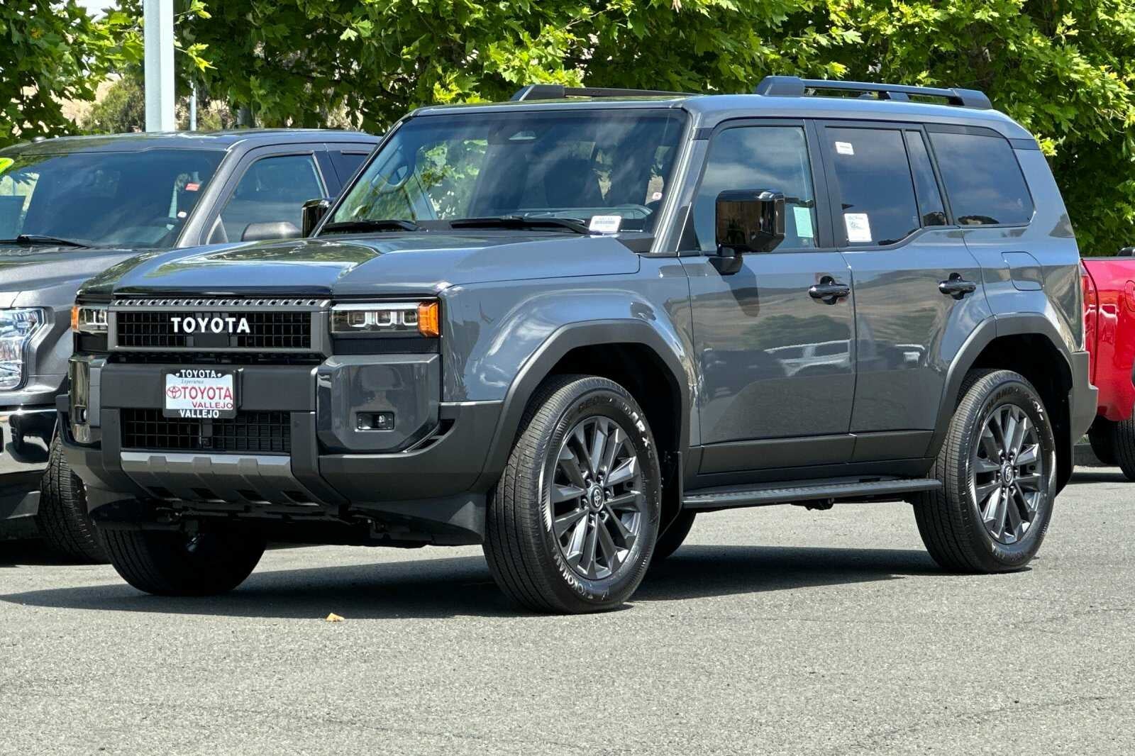 2027 Toyota Land Cruiser Base