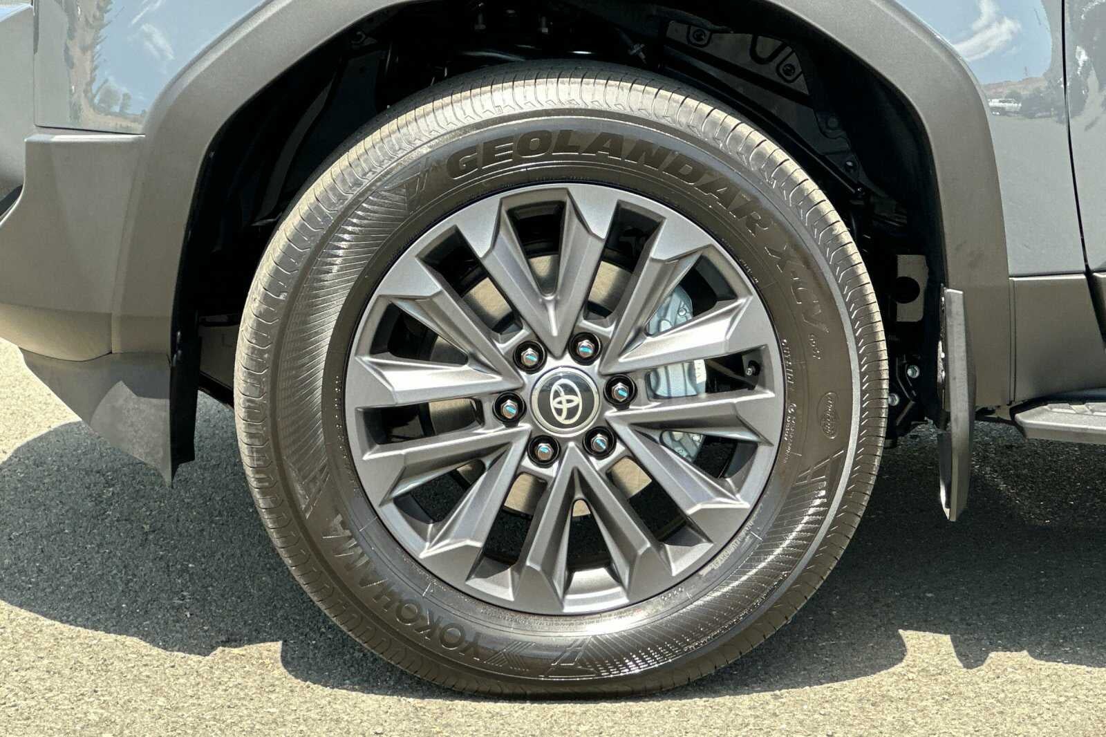 2027 Toyota Land Cruiser Base