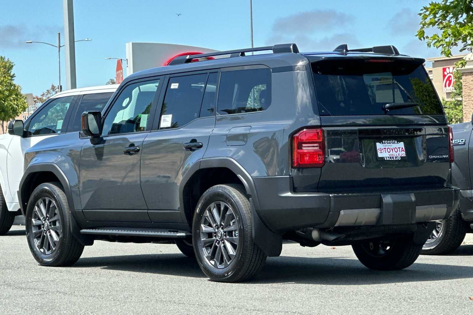 2027 Toyota Land Cruiser Base