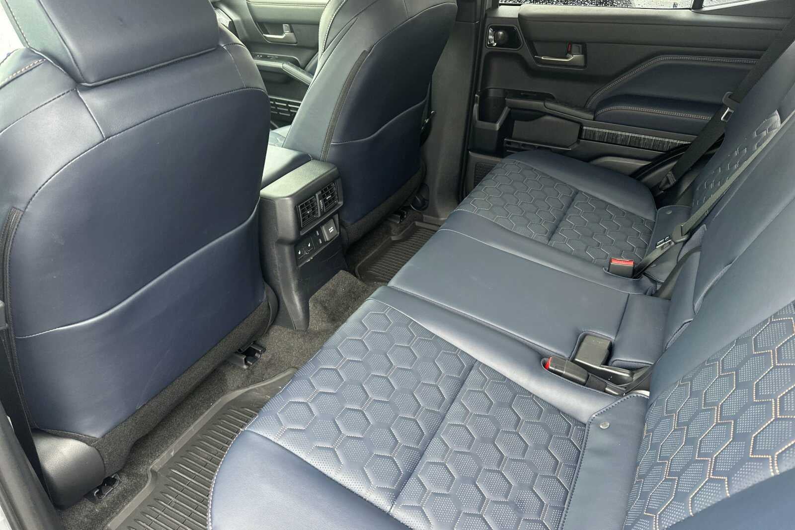 2026 Toyota 4Runner i-FORCE MAX 4Runner Platinum