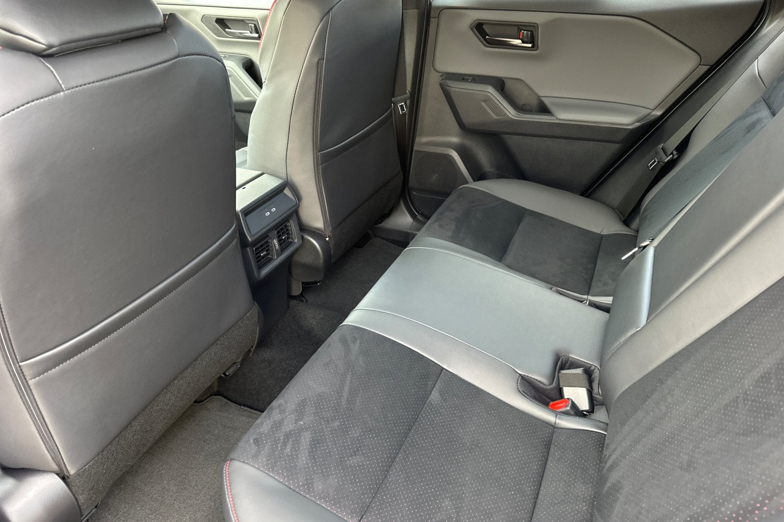 2026 Toyota RAV4 Plug-in Hybrid GR SPORT