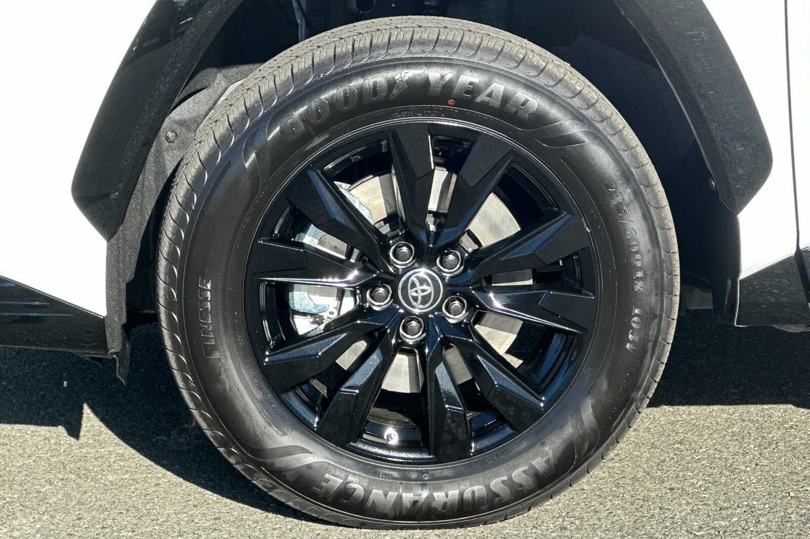2026 Toyota RAV4 Plug-in Hybrid SE