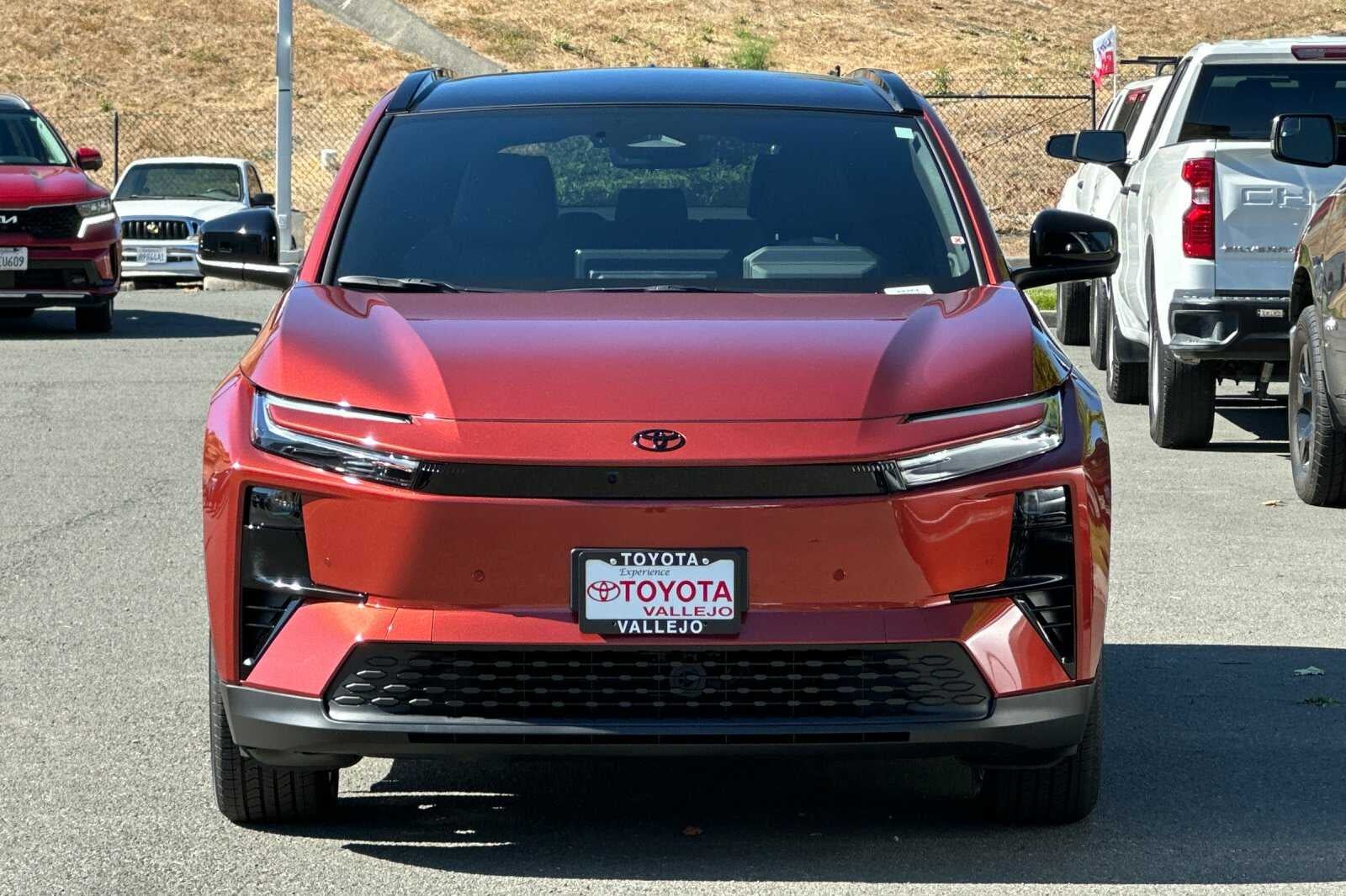 2026 Toyota C-HR XSE