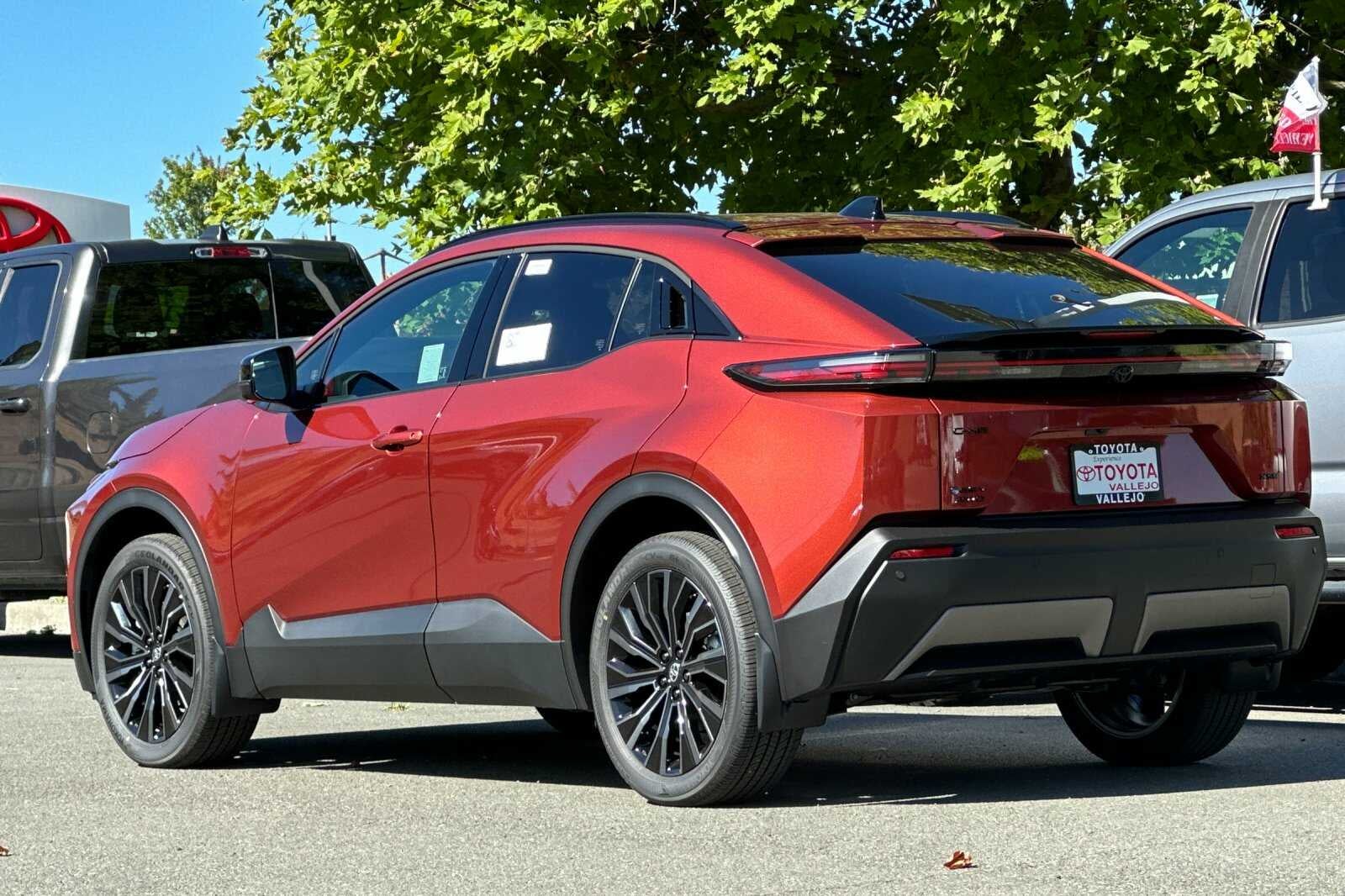2026 Toyota C-HR XSE