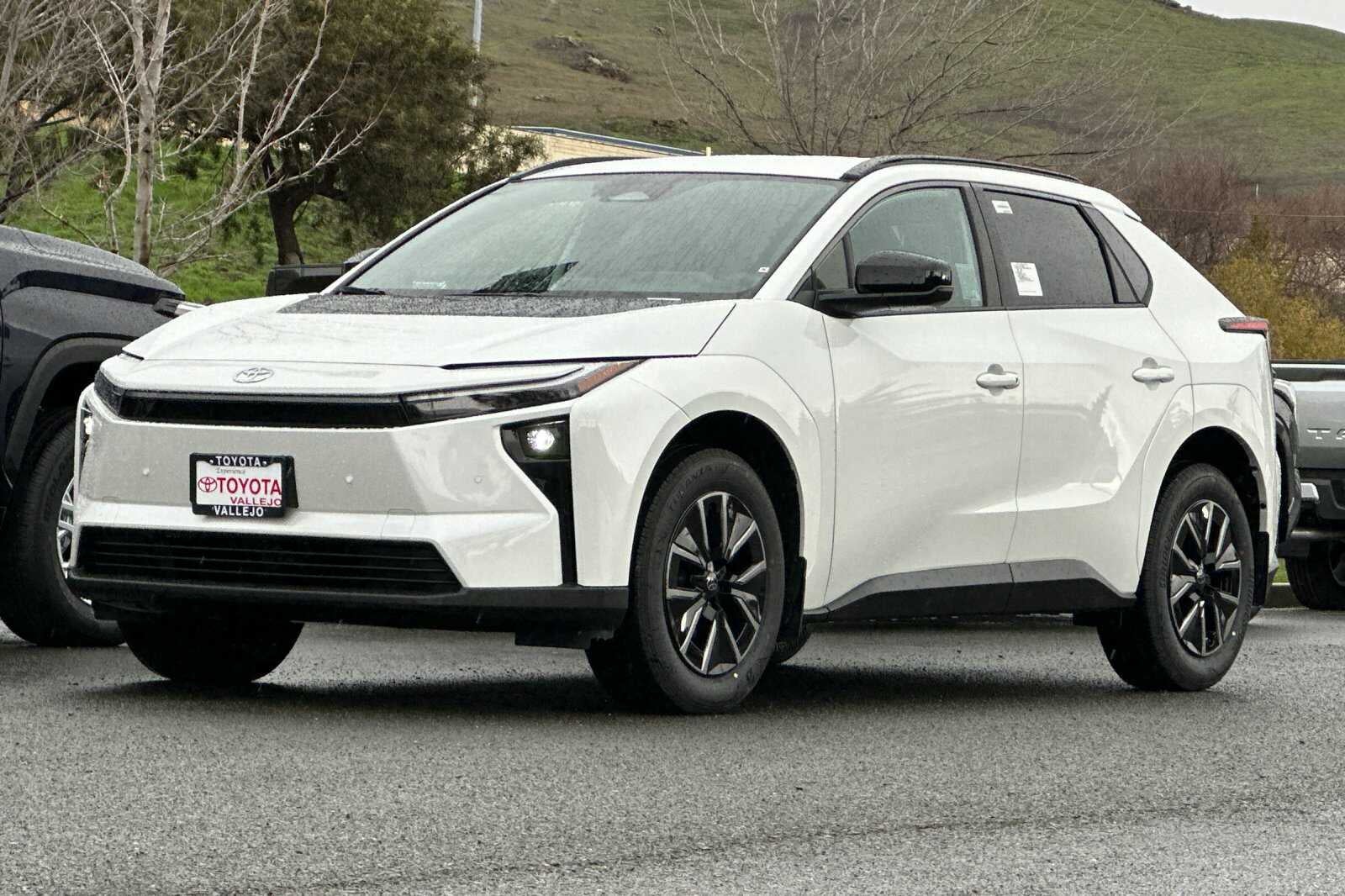 2026 Toyota bZ XLE
