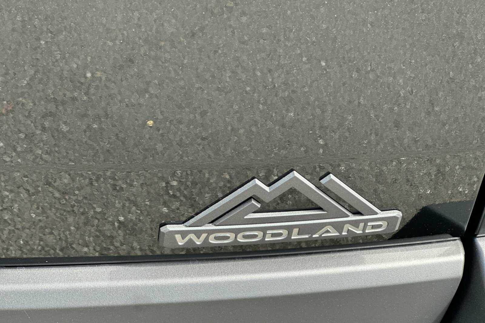 2026 Toyota bZ Woodland Base
