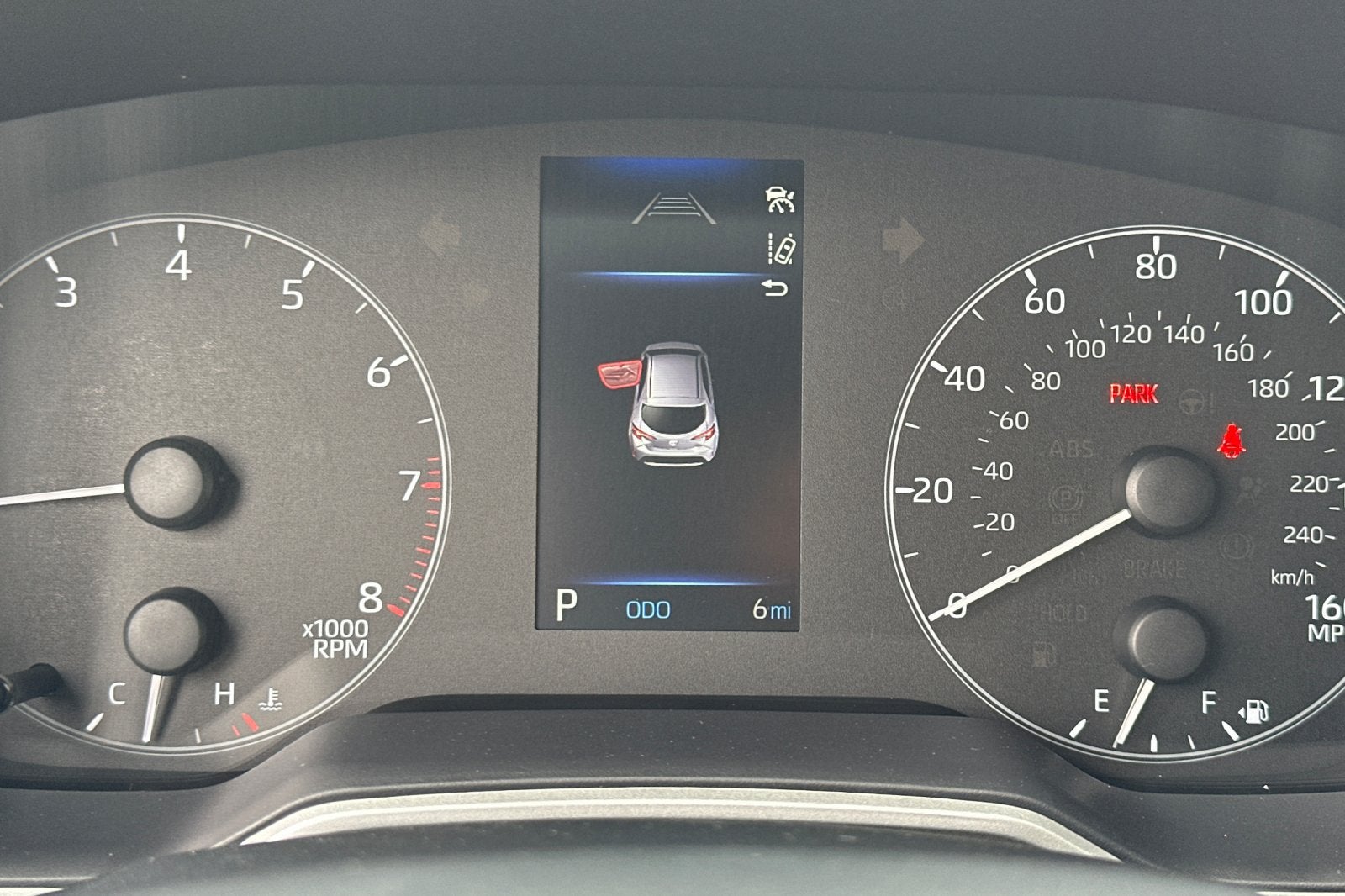 2026 Toyota Corolla Hatchback SE