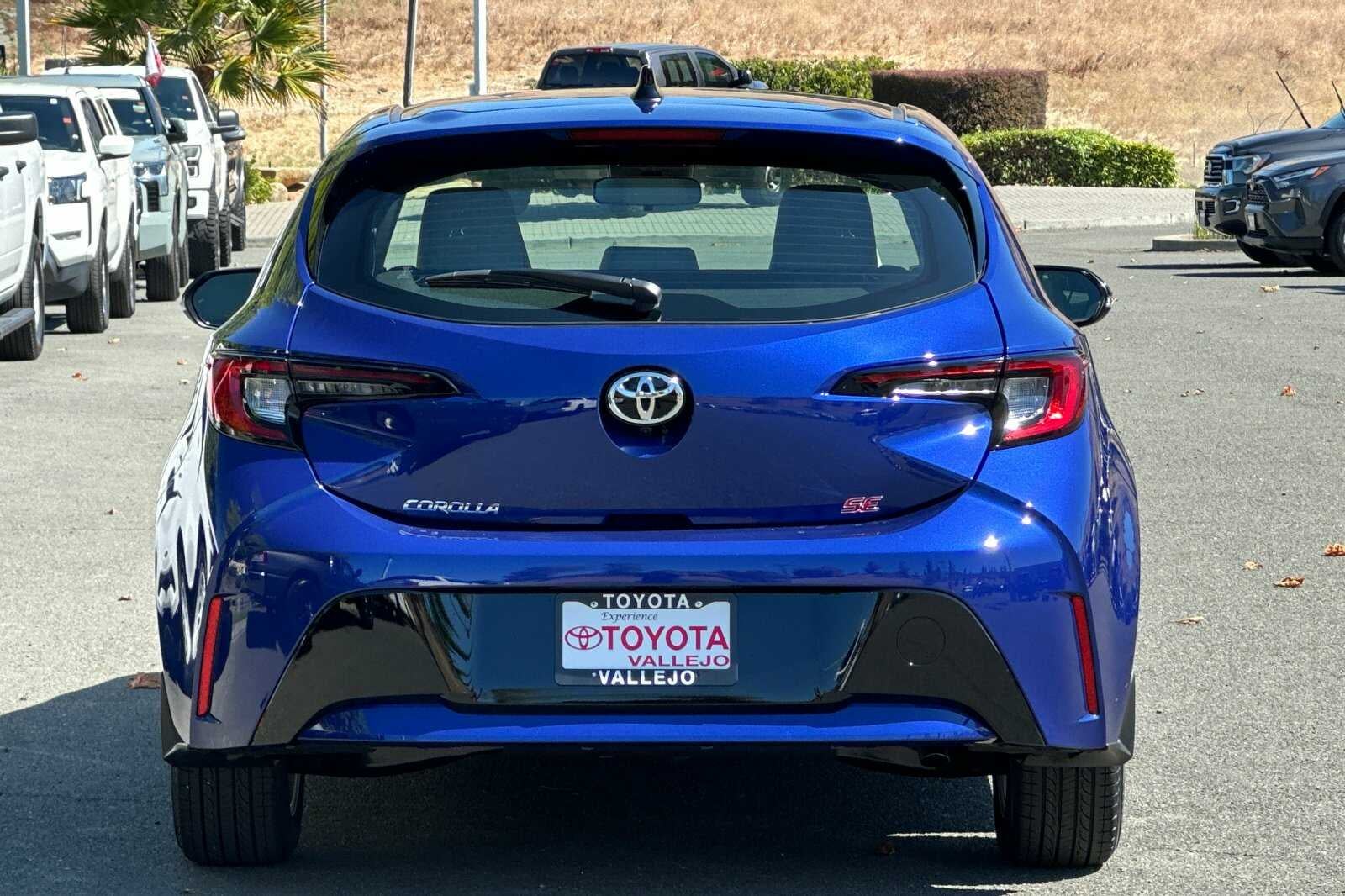 2026 Toyota Corolla Hatchback SE