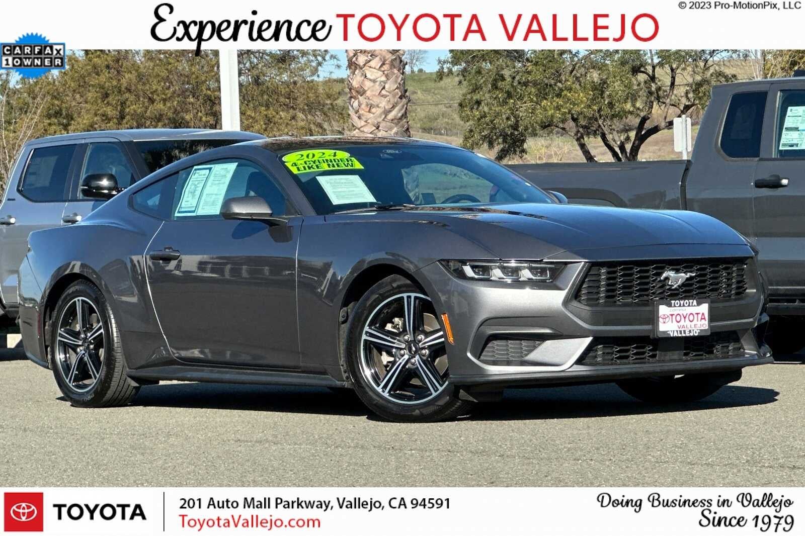 2024 Ford Mustang EcoBoost