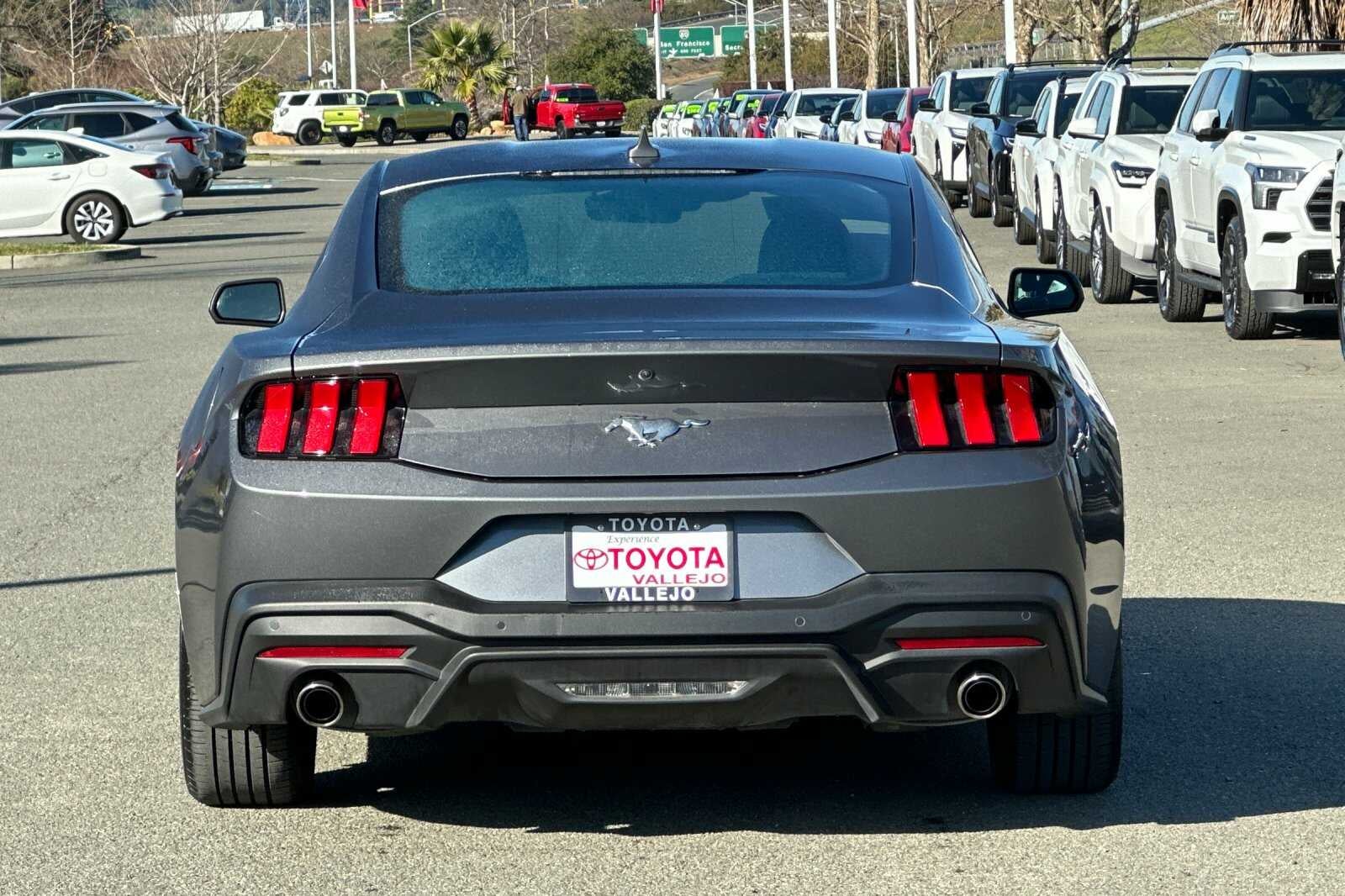 2024 Ford Mustang EcoBoost