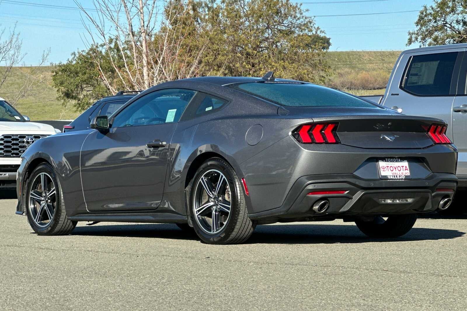 2024 Ford Mustang EcoBoost