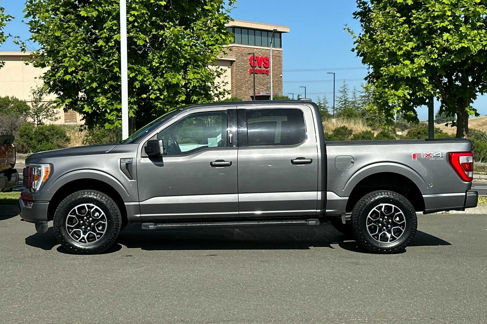 2021 Ford F-150 Lariat 4D SuperCrew