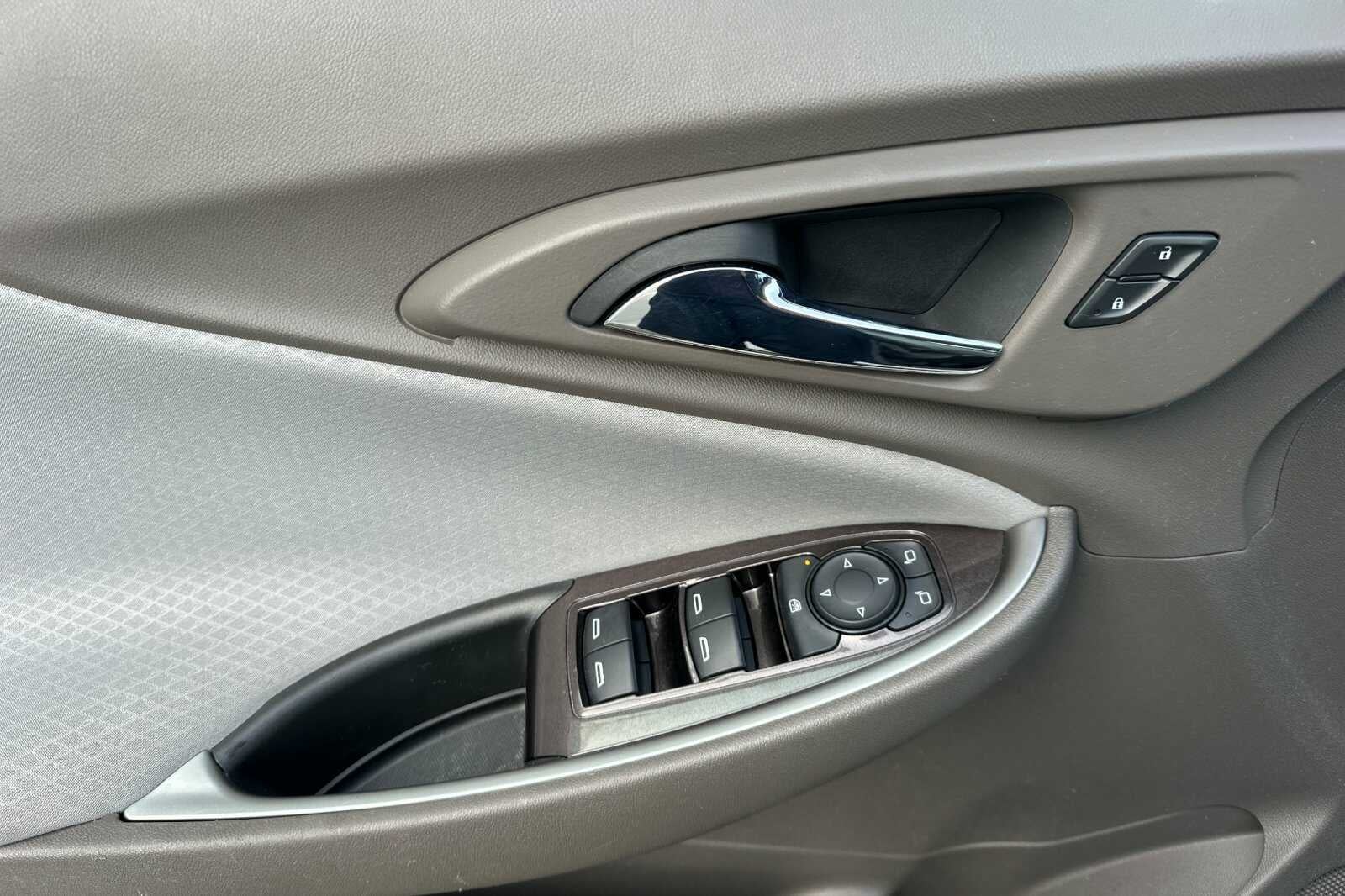 2018 Chevrolet Malibu LS