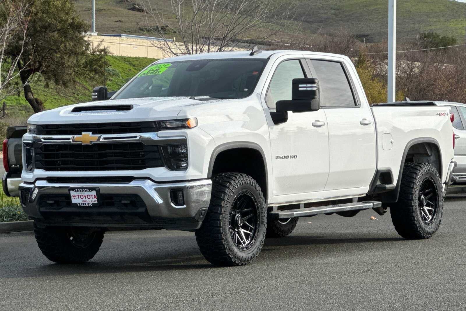 2025 Chevrolet Silverado 2500HD LT