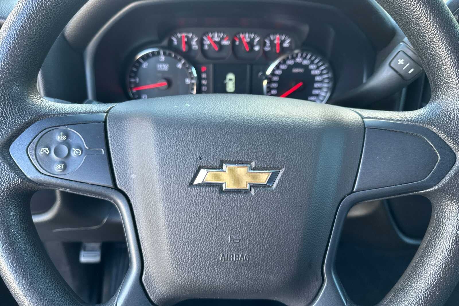 2018 Chevrolet Silverado 1500 Custom