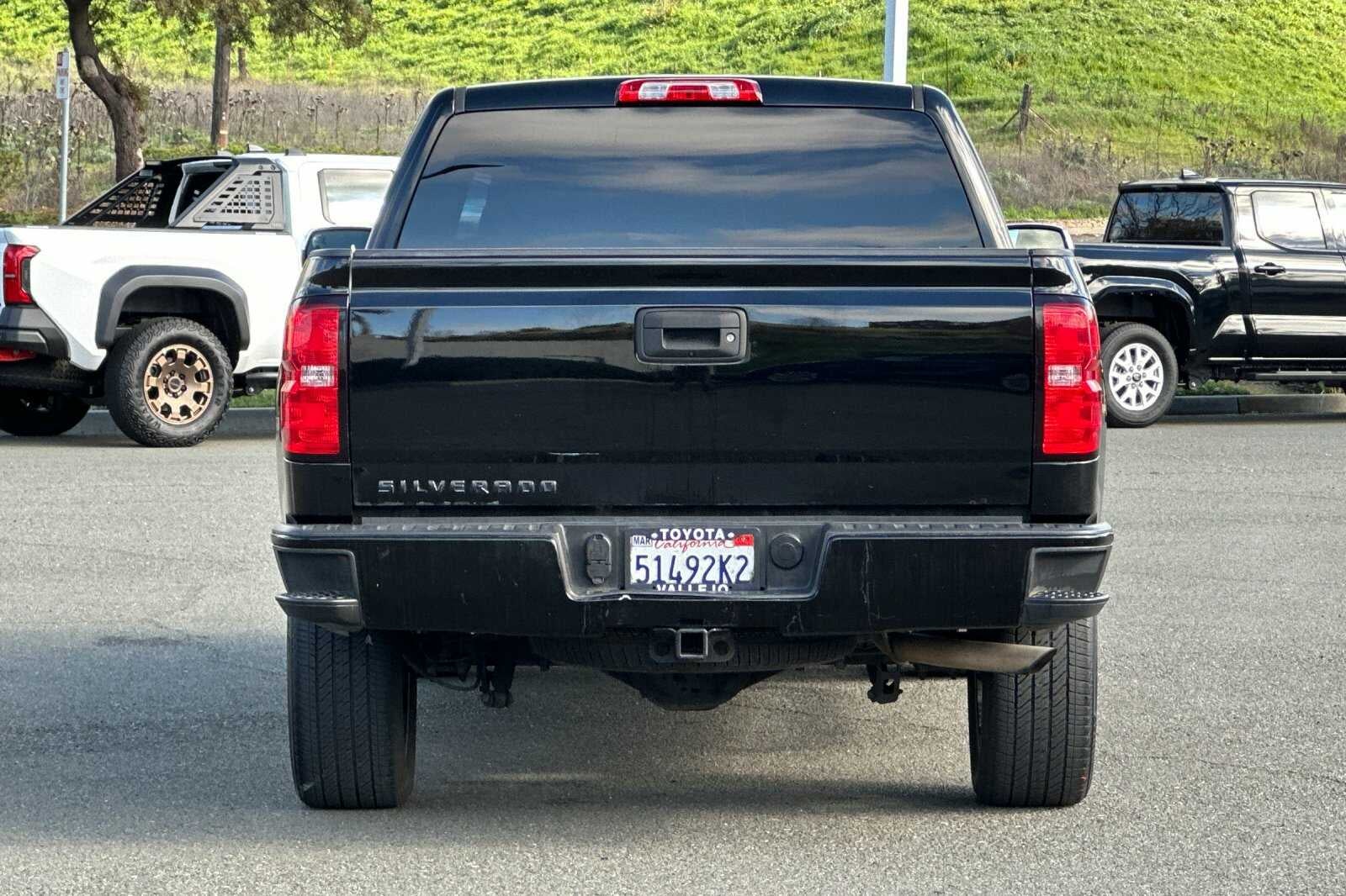 2018 Chevrolet Silverado 1500 Custom