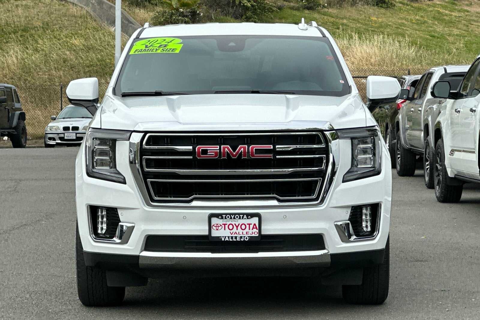 2024 GMC Yukon XL SLT