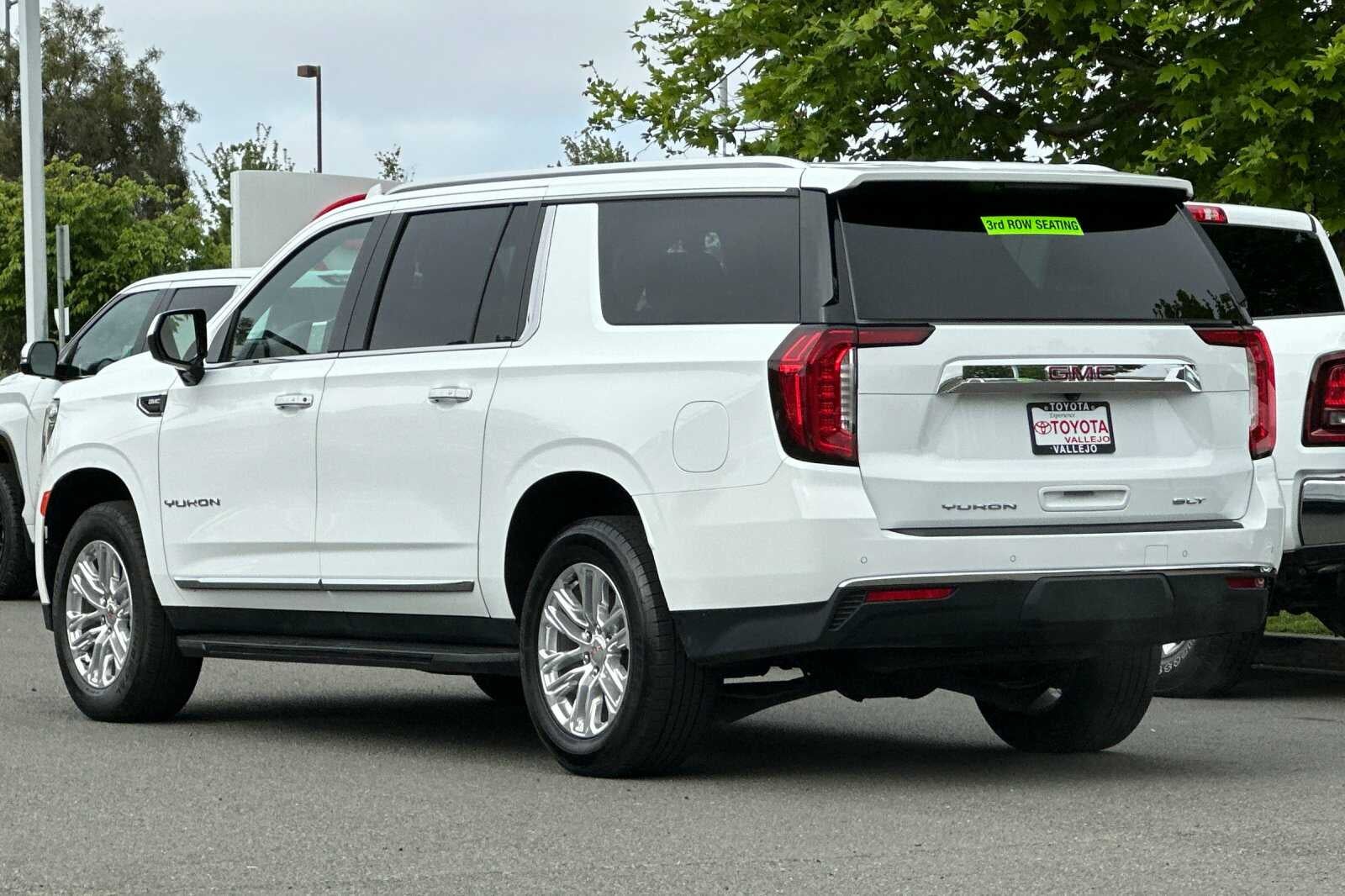 2024 GMC Yukon XL SLT