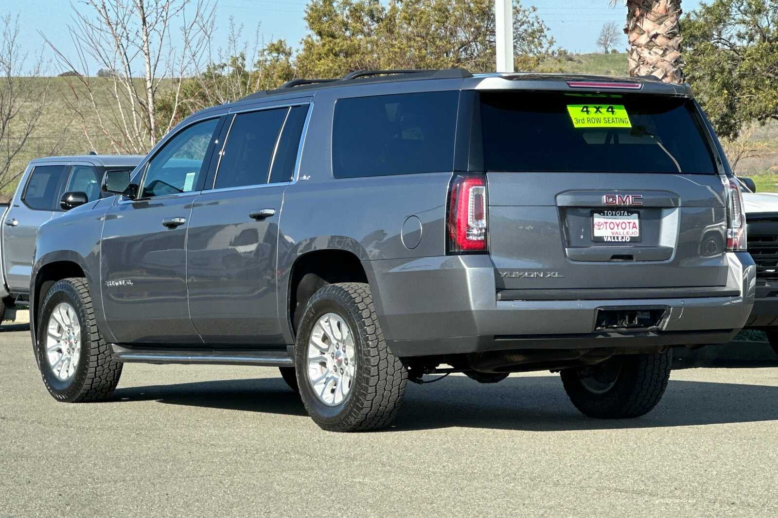 2020 GMC Yukon XL SLT