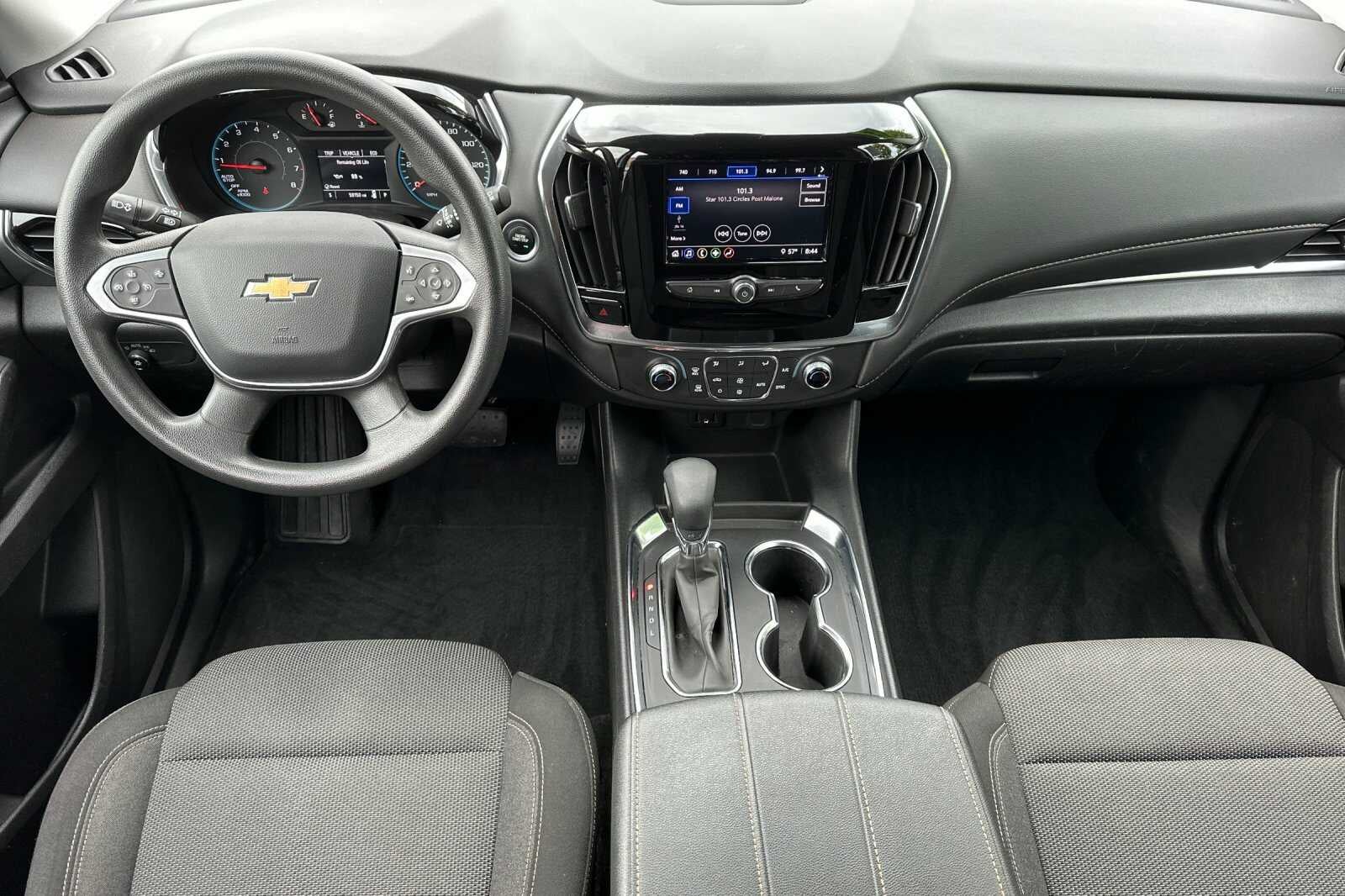 2021 Chevrolet Traverse LS