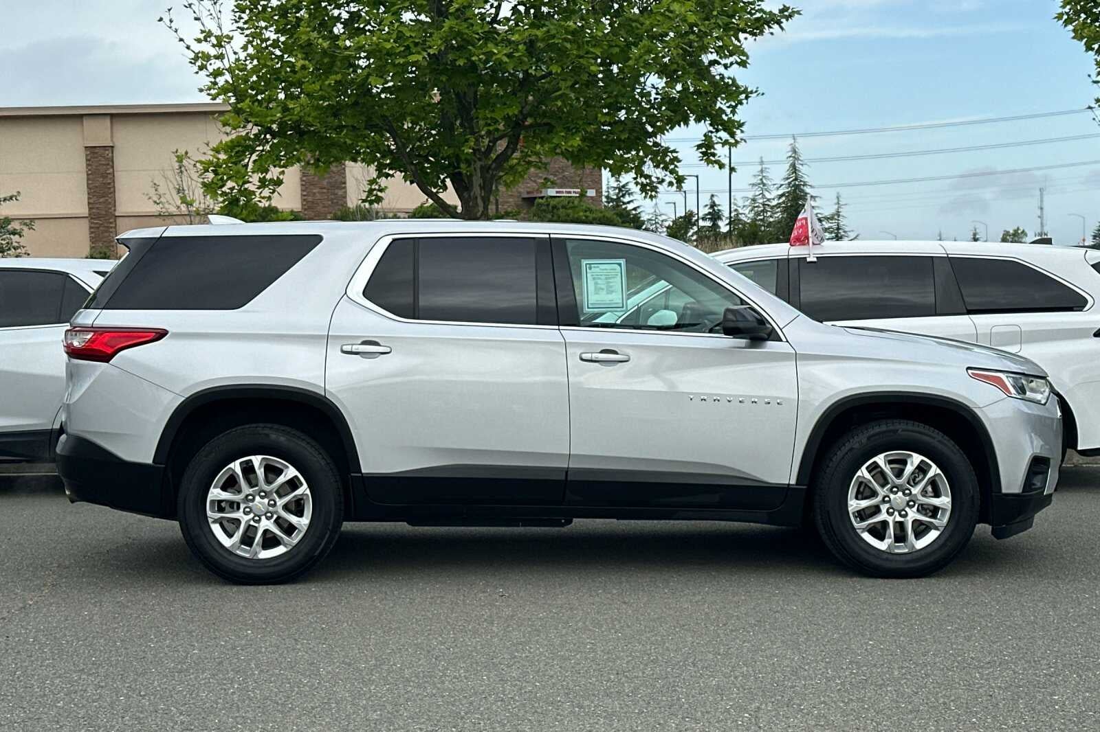 2021 Chevrolet Traverse LS