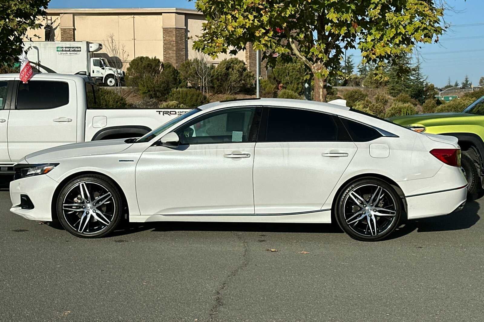 2022 Honda Accord Hybrid Touring