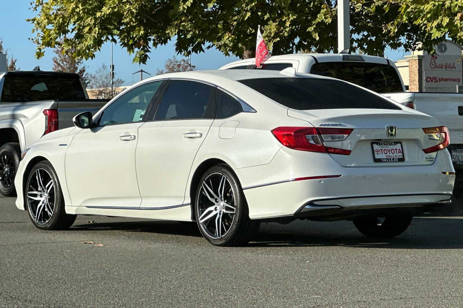 2022 Honda Accord Hybrid Touring