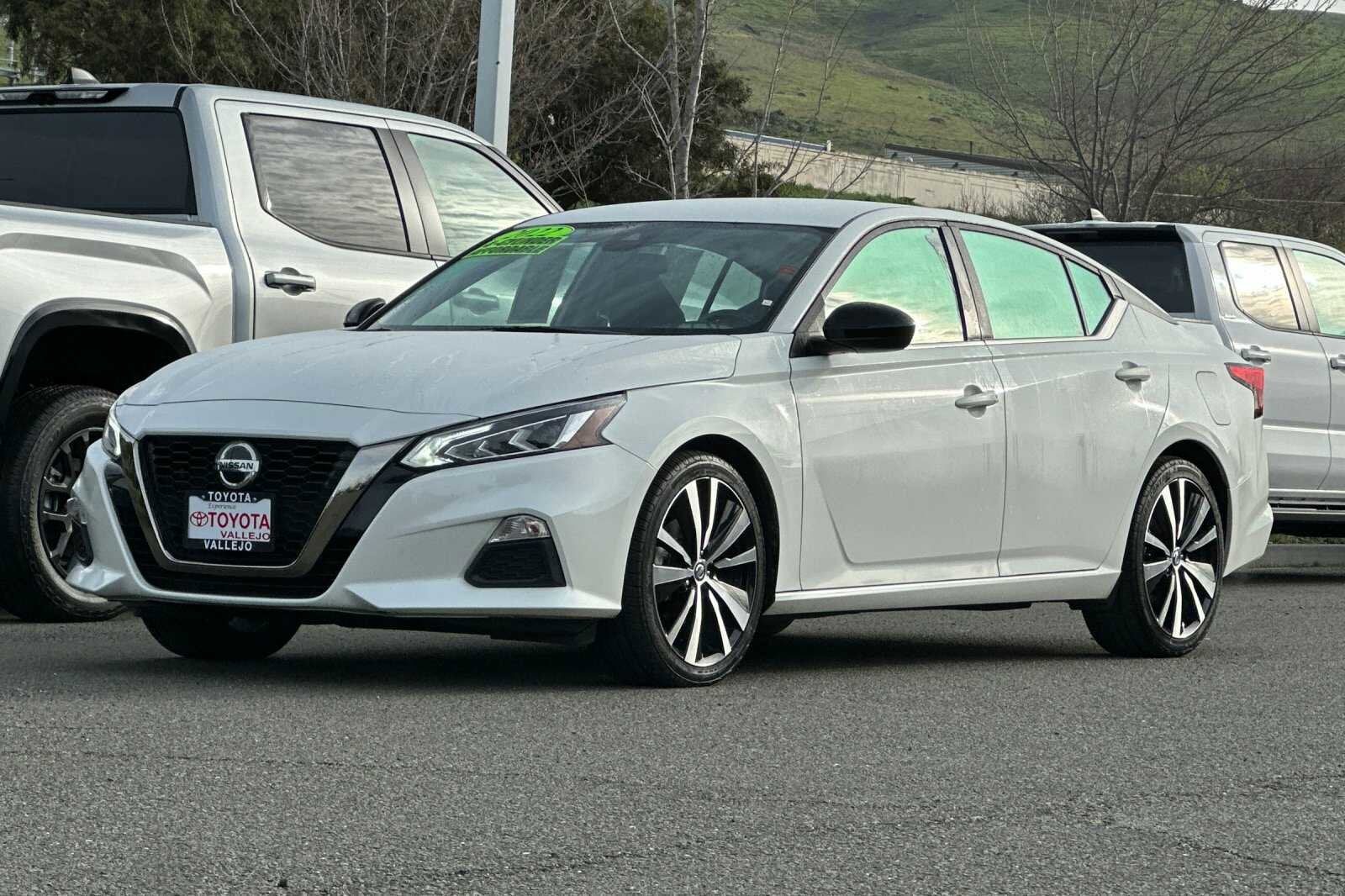 2022 Nissan Altima 2.5 SR