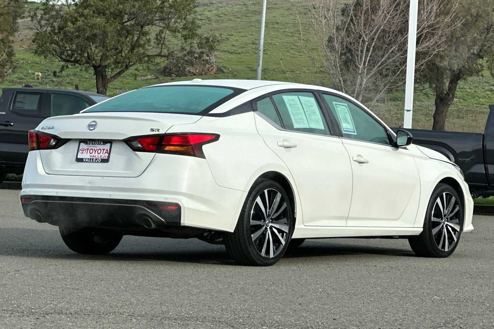 2022 Nissan Altima 2.5 SR