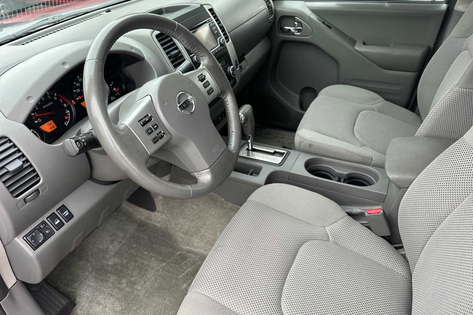 2018 Nissan Frontier SV V6