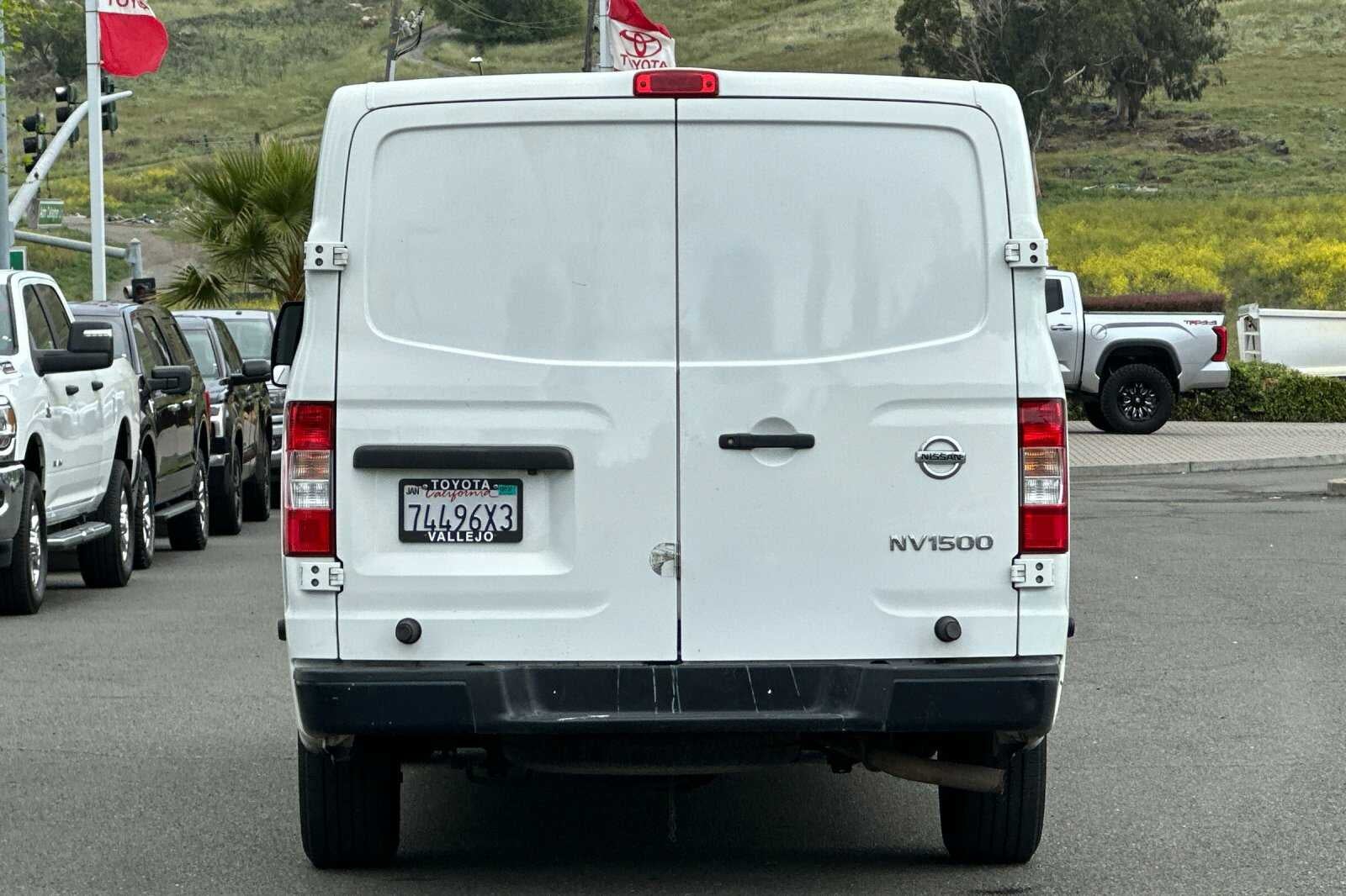 2018 Nissan NV Cargo S