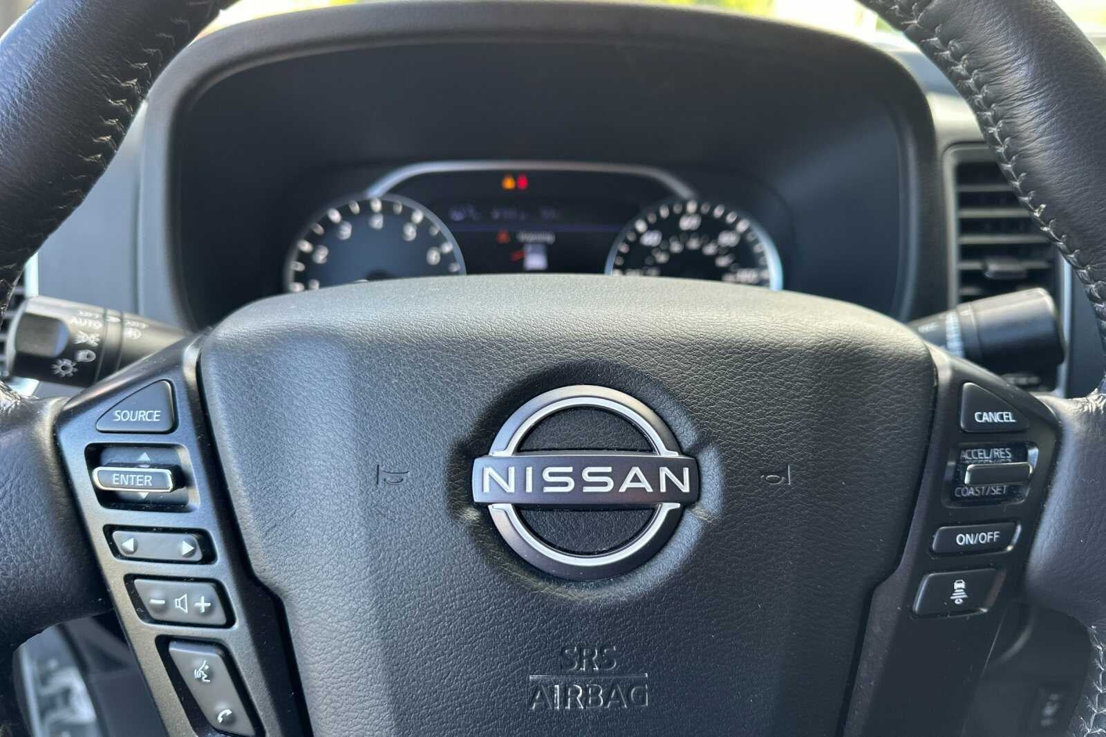 2023 Nissan Frontier SV