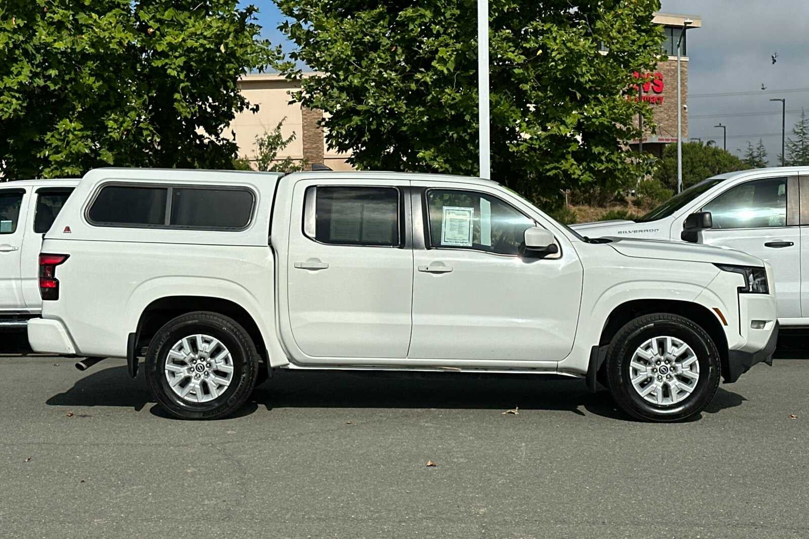 2023 Nissan Frontier SV