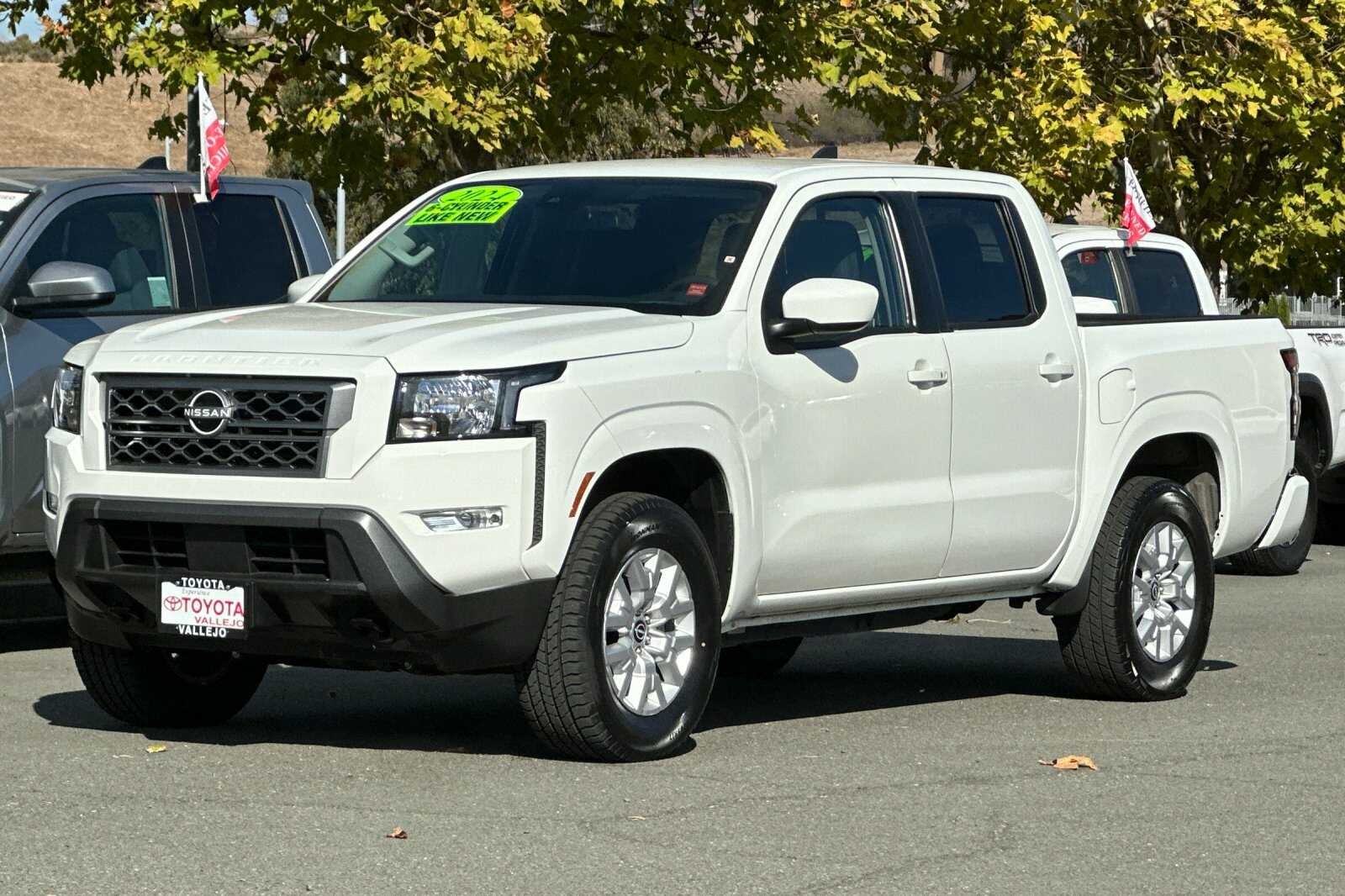 2024 Nissan Frontier SV