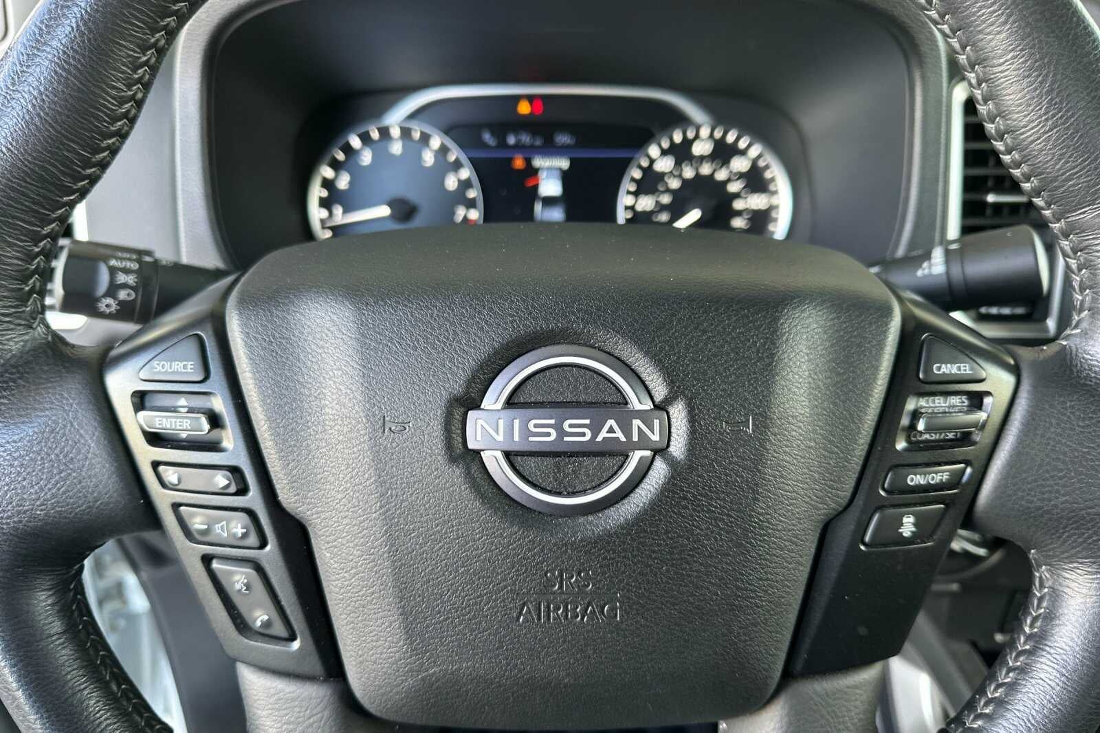 2024 Nissan Frontier SV