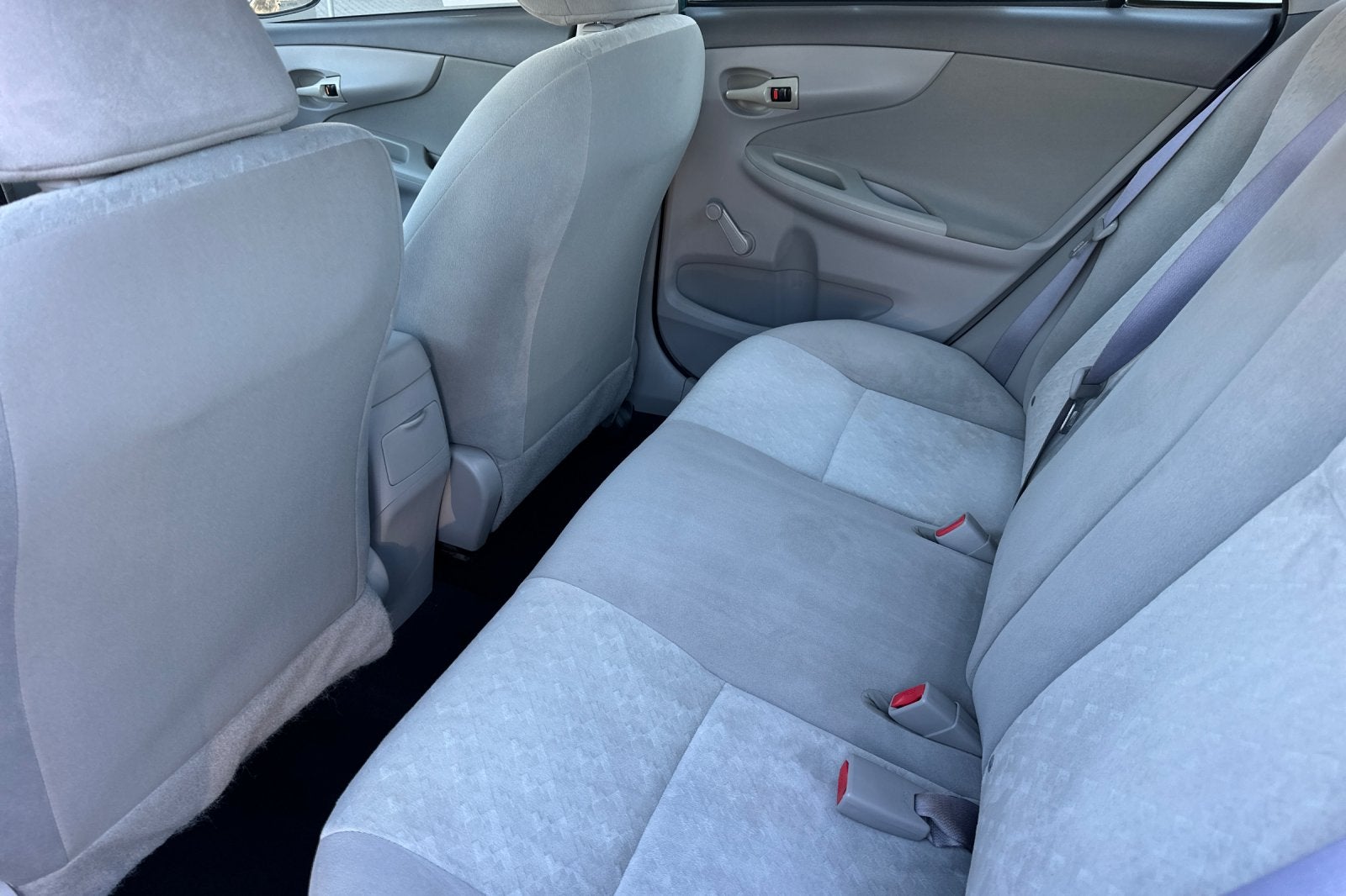 2010 Toyota Corolla 4D Sedan