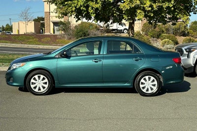 2010 Toyota Corolla 4D Sedan