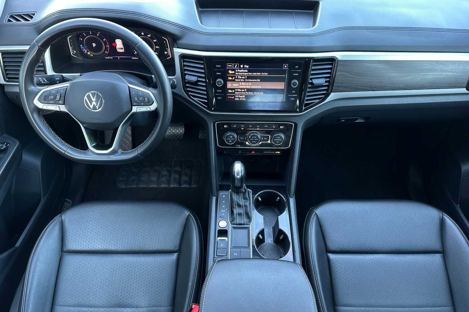 2022 Volkswagen Atlas 2.0T SE w/Technology