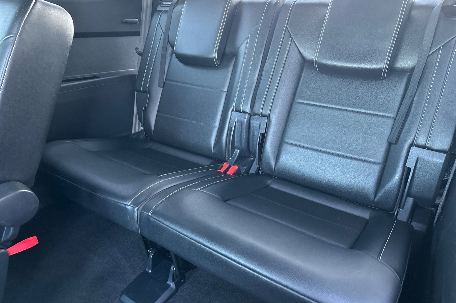 2022 Volkswagen Atlas 2.0T SE w/Technology