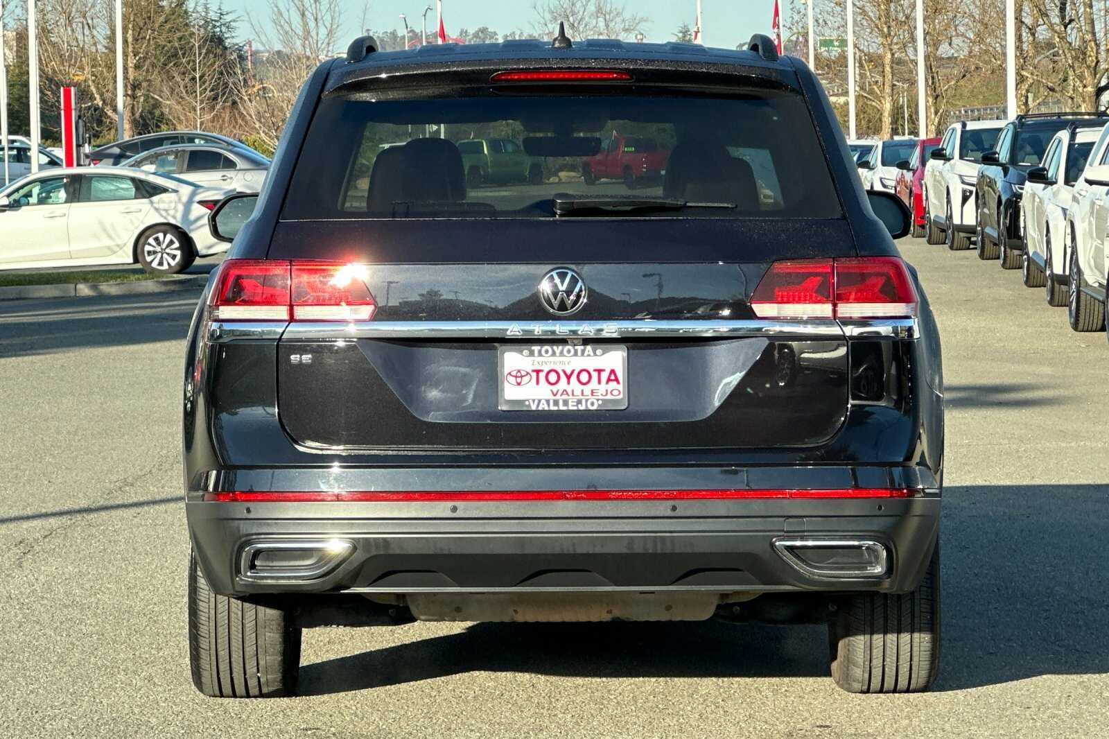 2022 Volkswagen Atlas 2.0T SE w/Technology