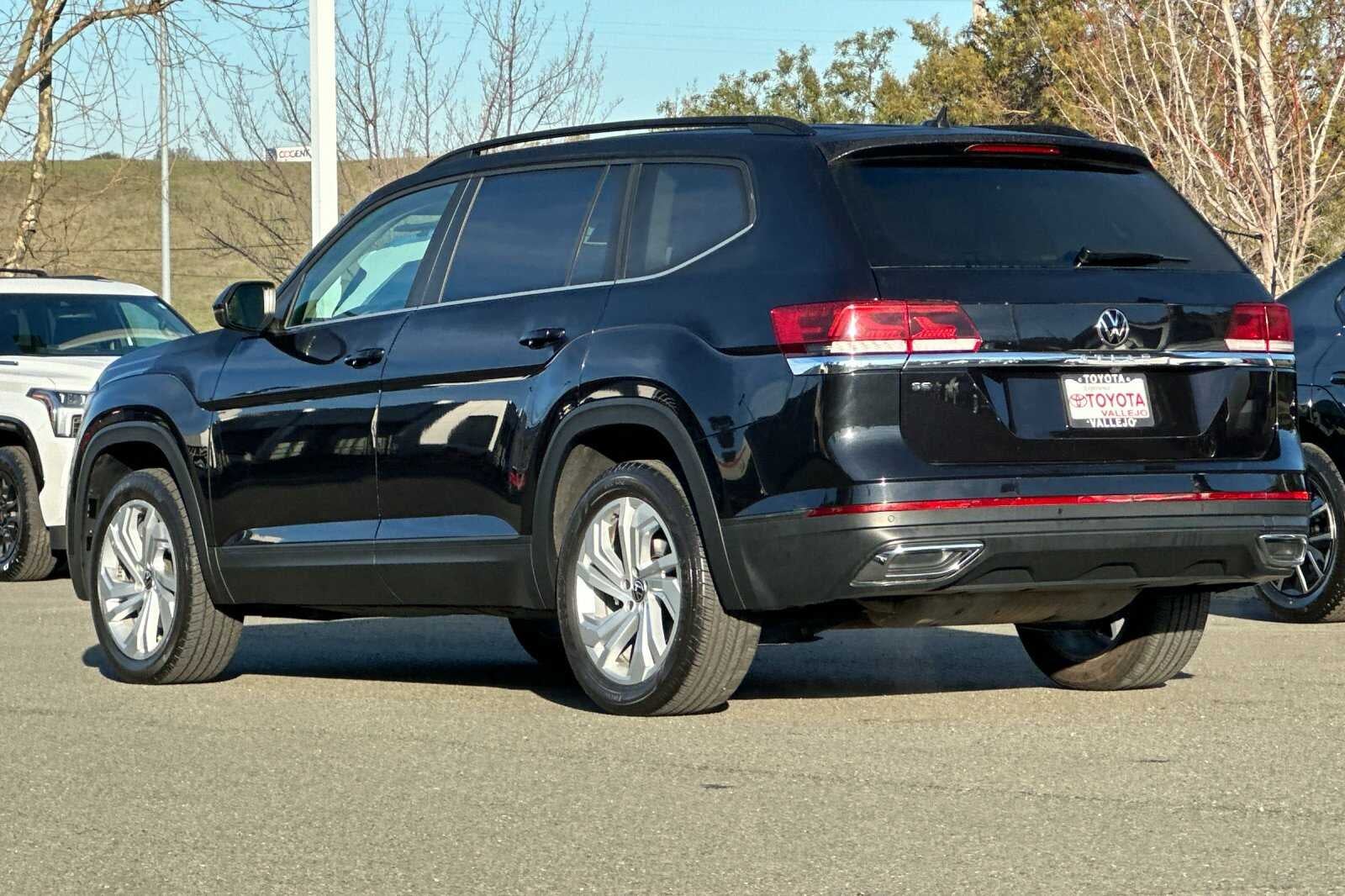 2022 Volkswagen Atlas 2.0T SE w/Technology