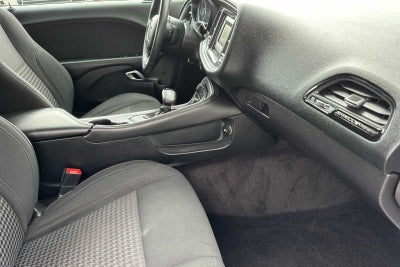 2016 Dodge Challenger SXT