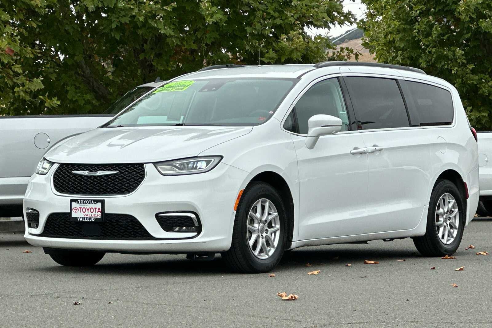 2022 Chrysler Pacifica Touring L