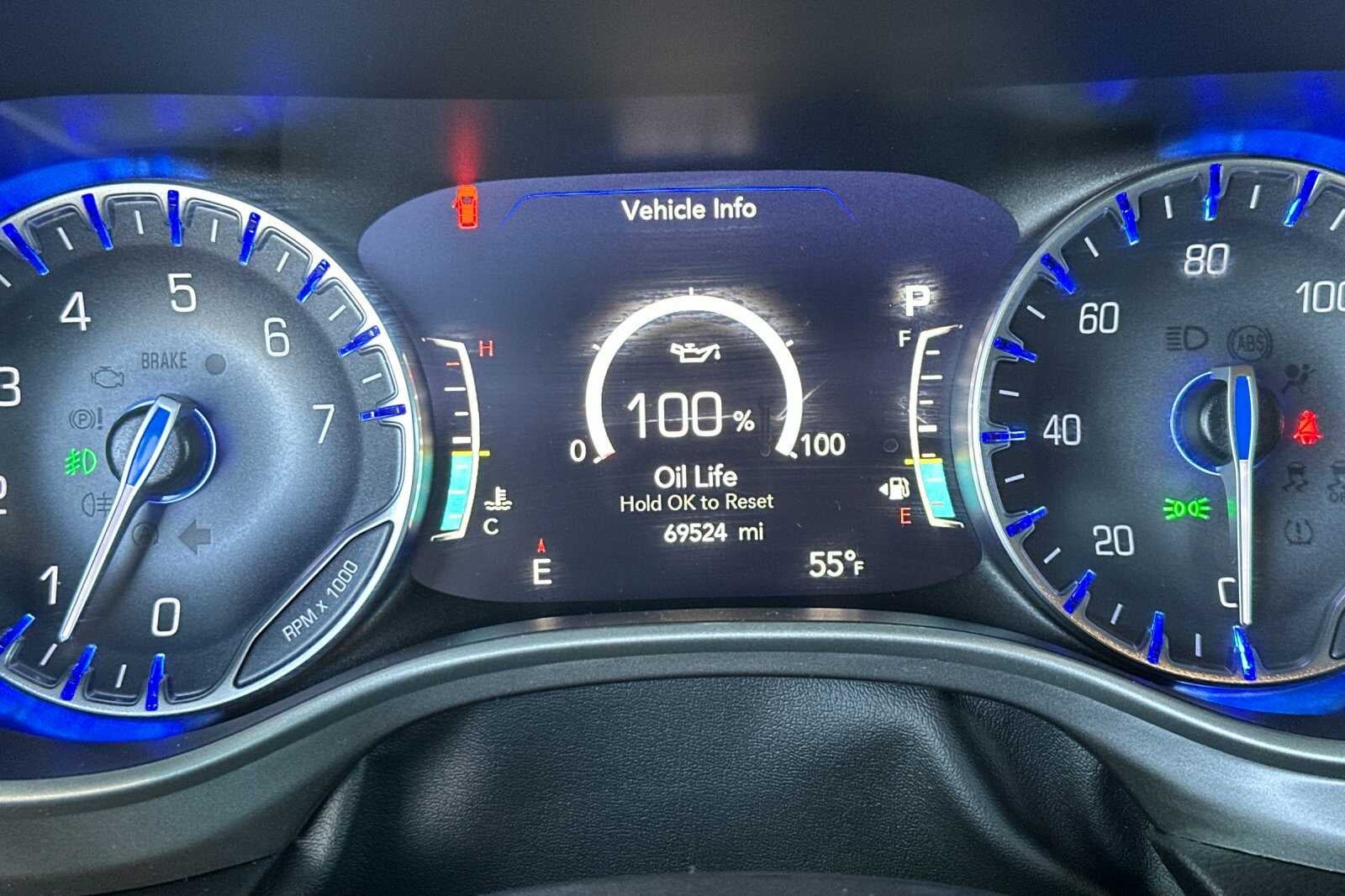 2022 Chrysler Pacifica Touring L