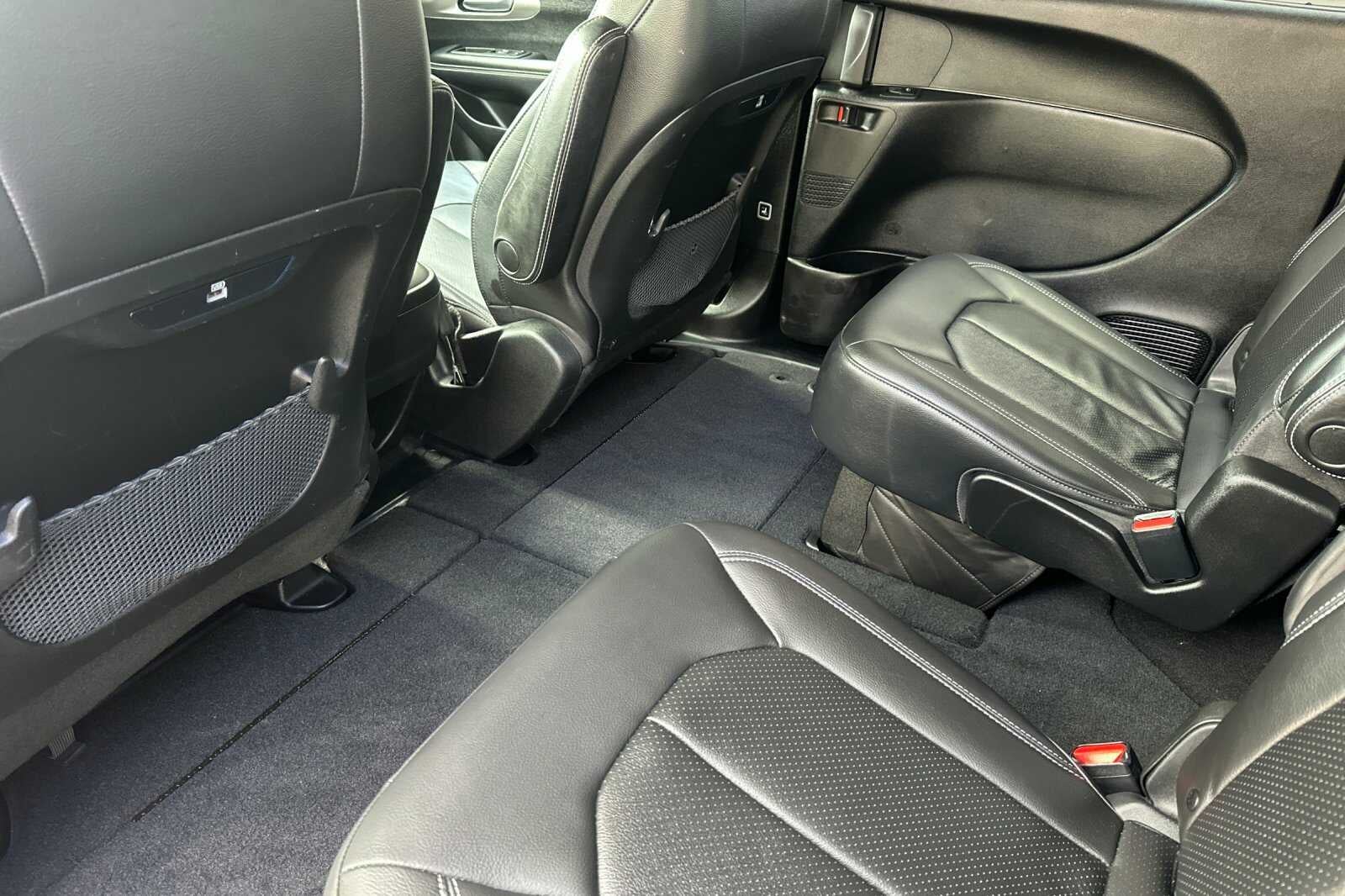 2020 Chrysler Pacifica Launch Edition