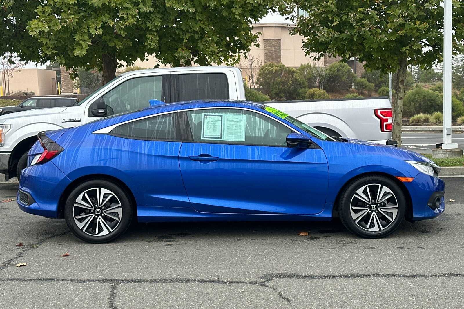 2017 Honda Civic Coupe EX-L